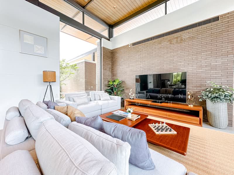 Boat Avenue Residence, Phuket, Choeng Thale, Thalang, Phuket, 3 Bedrooms, 425 sqm, Villa For Sale, by Natchadawaryn (Natcha) Rojthanakrit, 500428040 - DDproperty.com