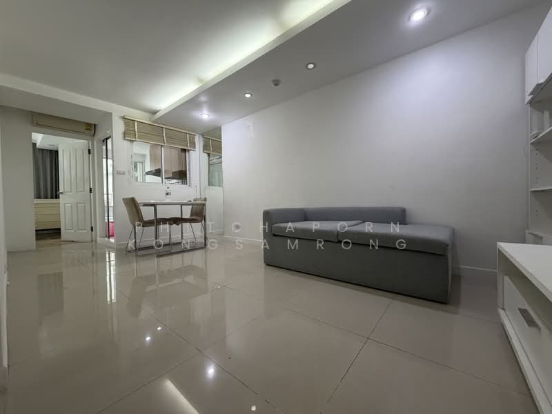 Zenith Place @ Sukhumvit 71/1 : ซีณิธ เพลส แอท สุขุมวิท 71/1, กรุงเทพ, 1747 ถนนสุขุมวิท, พระโขนงเหนือ, วัฒนา, กรุงเทพ, 55 ตร.ม., คอนโด ให้เช่า, โดย Phitchaporn Kongsamrong, 500428060 - DDproperty.com