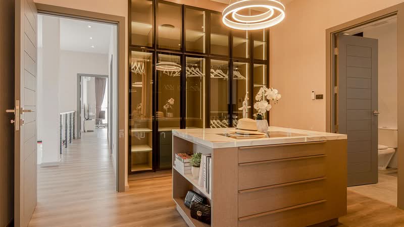 World Club Land, Chiang Mai, Chiang Mai-Hang Dong Road, Nong Kwai, Hang Dong, Chiang Mai, 4 Bedrooms, 447 sqm, Single Detached House For Sale, by Elijah Ridgley, 500428083 - DDproperty.com