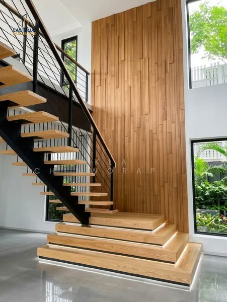 Luxury Pool Villa Sukhumvit71, Bangkok, Phra Kanong Nua, Watthana, Bangkok, 5 Bedrooms, 700 sqm, Single Detached House For Rent, by Kla Chinworapanya, 500428093 - DDproperty.com