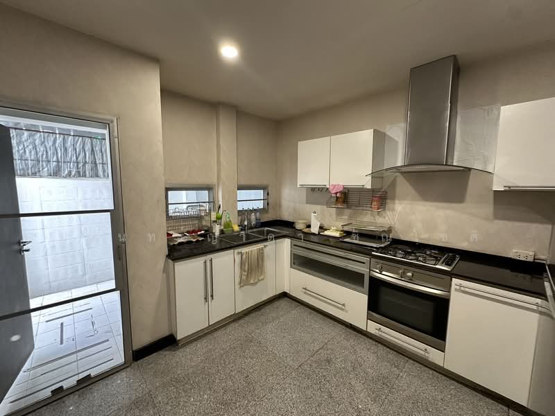Noble Tara Ngamwongwan, Nonthaburi, Bang Kra So, Muang Nonthaburi, Nonthaburi, 3 Bedrooms, 300 sqm, Single Detached House For Rent, by ปรินทร์ญาดา ชิณโชติ, 500428101 - DDproperty.com