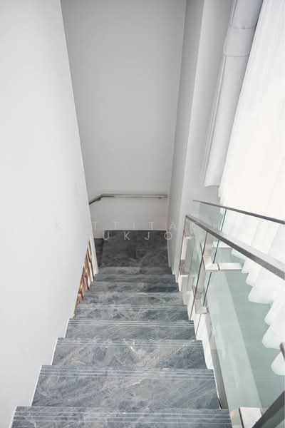 LAVIQ Sukhumvit 57, Bangkok, Soi Sukhumvit 57, Sukhumvit Road, Khlong Tan Nua, Watthana, Bangkok, 2 Bedrooms, 98 sqm, Condo For Rent, by Kittitach Sukjoy, 500428108 - DDproperty.com