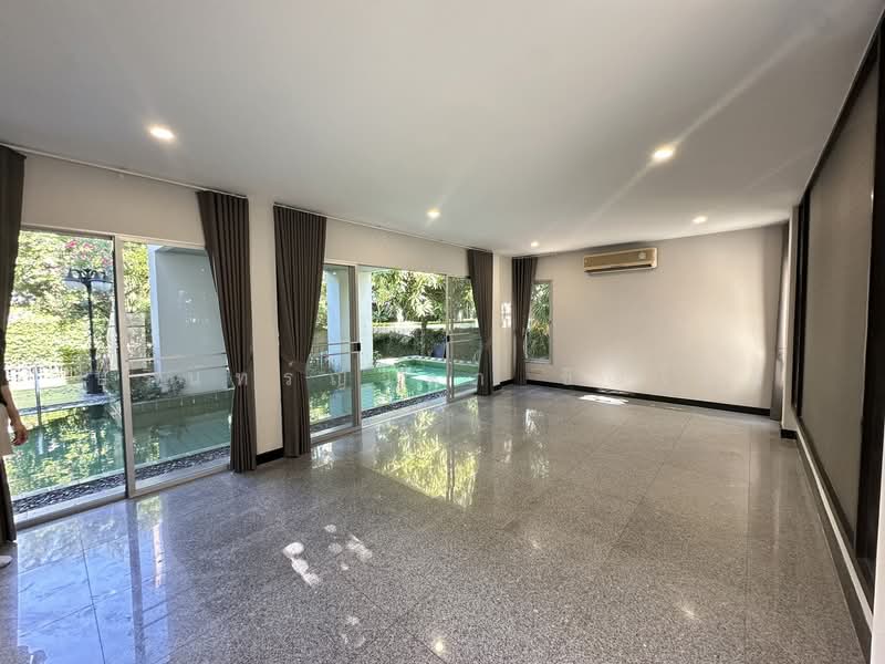 Noble Tara Ngamwongwan, Nonthaburi, Bang Kra So, Muang Nonthaburi, Nonthaburi, 3 Bedrooms, 300 sqm, Villa For Rent, by ปรินทร์ญาดา ชิณโชติ, 500428109 - DDproperty.com