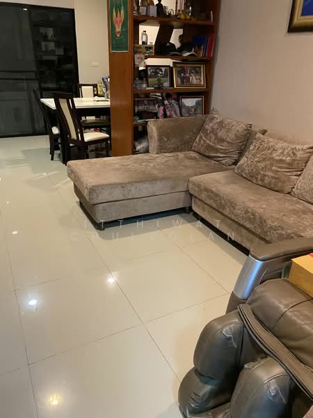 Baan Klang Muang Kalpapruek, Bangkok, Thonburi Court Road, Bang Wa, Phasi Charoen, Bangkok, 3 Bedrooms, 66 sqm, Townhouse For Sale, by Itthiwat Chulaolan, 500428110 - DDproperty.com