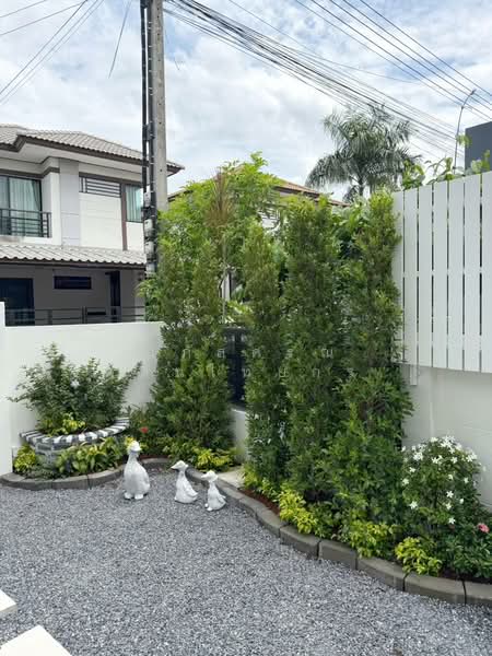 Baan Fah Piyarom Nesto : บ้านฟ้าปิยรมย์ เนสโต้, ปทุมธานี, Lam Luk Ka Road, บึงคำพร้อย, ลำลูกกา, ปทุมธานี, 160 ตร.ม., บ้านแฝด ขาย, โดย นภัสศรณ์ วงศ์สินไทยกร (นันท์), 500428122 - DDproperty.com
