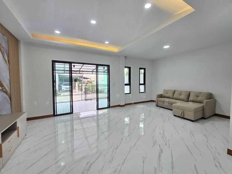 หมู่บ้านสุภาวัลย์ หทัยราษฎร์6 มีนบุรี, Bangkok, หทัยราษฎร์33, Min Buri, Bangkok, 4 Bedrooms, 100 sqm, Townhouse For Sale, by นภัสศรณ์ วงศ์สินไทยกร (นันท์), 500428131 - DDproperty.com