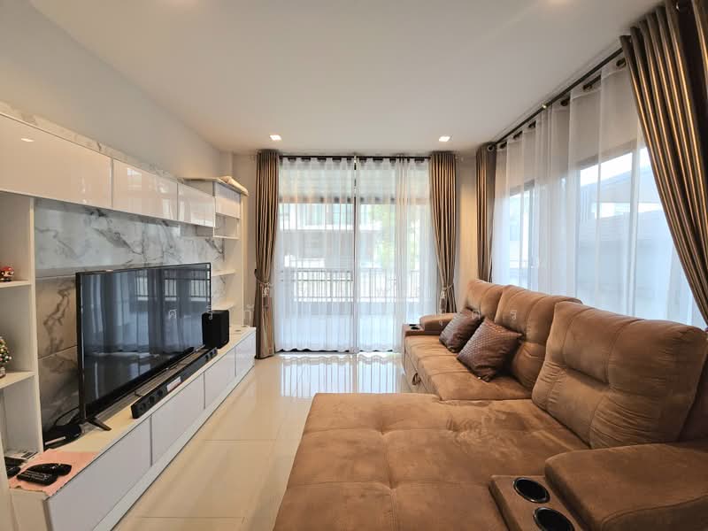Casa Ville Watcharapol-Permsin, Bangkok, ถ.เพิ่มสิน, O-Ngoen, Sai Mai, Bangkok, 4 Bedrooms, 167 sqm, Single Detached House For Sale, by ภัทรพล ศรีกัลยาณบุตร, 500428139 - DDproperty.com
