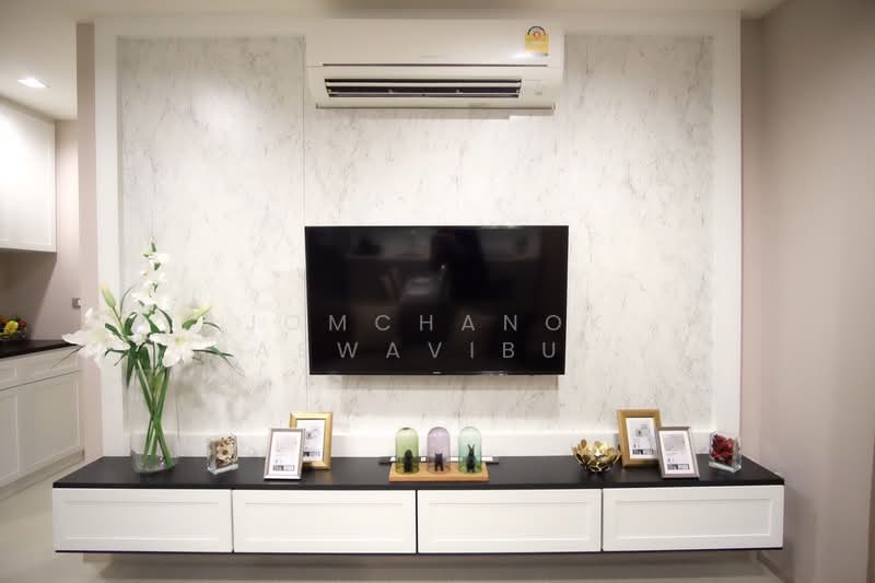 Rhythm Sukhumvit 36-38, Bangkok, 55 Soi Sukhumvit 36, Sukhumvit Road, Phra Kanong, Khlong Toei, Bangkok, 2 Bedrooms, 76 sqm, Condo For Sale, by Jomchanok Aswavibul, 500428152 - DDproperty.com