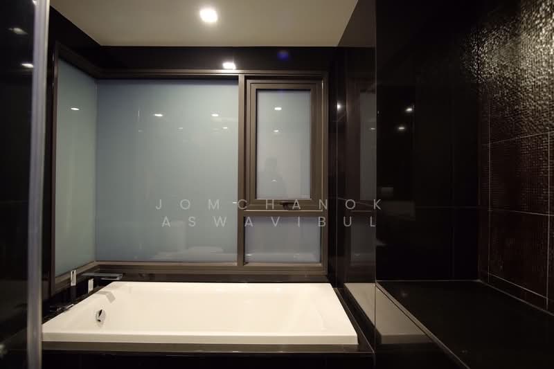Rhythm Sukhumvit 36-38, Bangkok, 55 Soi Sukhumvit 36, Sukhumvit Road, Phra Kanong, Khlong Toei, Bangkok, 2 Bedrooms, 76 sqm, Condo For Sale, by Jomchanok Aswavibul, 500428152 - DDproperty.com