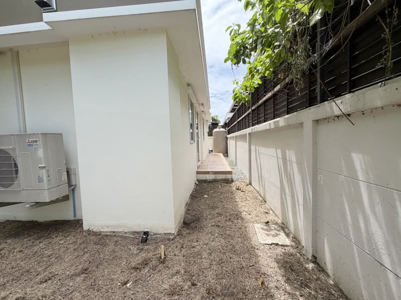 Villa Nakarin Onnut-Wongwaen, Bangkok, Sukhapiban 2 Road, Prawet, Bangkok, 4 Bedrooms, 370 sqm, Single Detached House For Sale, by จิรกิตติ์ (คิม)เจริญบัณฑิตสกุล, 500428155 - DDproperty.com