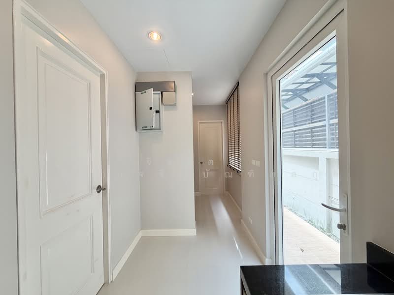 Villa Nakarin Onnut-Wongwaen : วิลล่า นครินทร์ อ่อนนุช-วงแหวน, กรุงเทพ, ถนนสุขาภิบาล 2, ประเวศ, กรุงเทพ, 370 ตร.ม., บ้านเดี่ยว ขาย, โดย จิรกิตติ์ (คิม)เจริญบัณฑิตสกุล, 500428155 - DDproperty.com