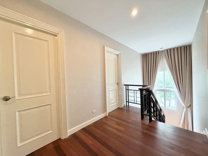 Villa Nakarin Onnut-Wongwaen, Bangkok, Sukhapiban 2 Road, Prawet, Bangkok, 4 Bedrooms, 370 sqm, Single Detached House For Sale, by จิรกิตติ์ (คิม)เจริญบัณฑิตสกุล, 500428155 - DDproperty.com