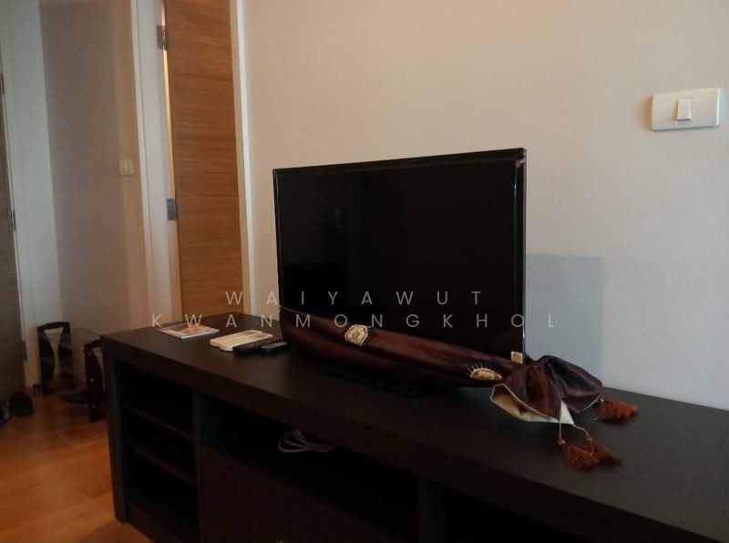 HIVE Taksin, Bangkok, 18 1 Soi, Khlong Ton Sai, Khlong San, Bangkok, 1 Bedroom, 40 sqm, Condo For Rent, by Waiyawut Kwanmongkhol, 500428162 - DDproperty.com