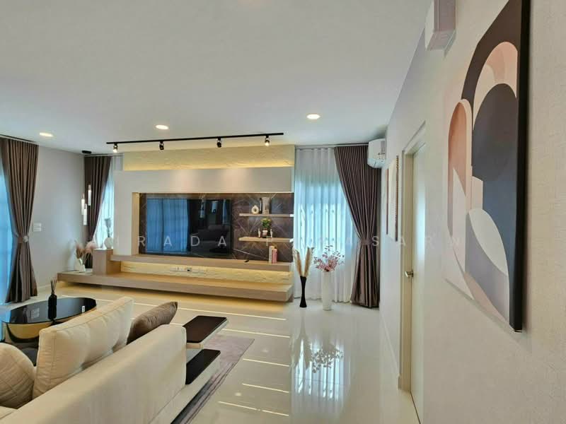 Centro Bangna, Samut Prakan, 111 Soi 3, Bang Kaeo, Bang Plee, Samut Prakan, 4 Bedrooms, 300 sqm, Single Detached House For Rent, by Airada Parasarn, 500428176 - DDproperty.com