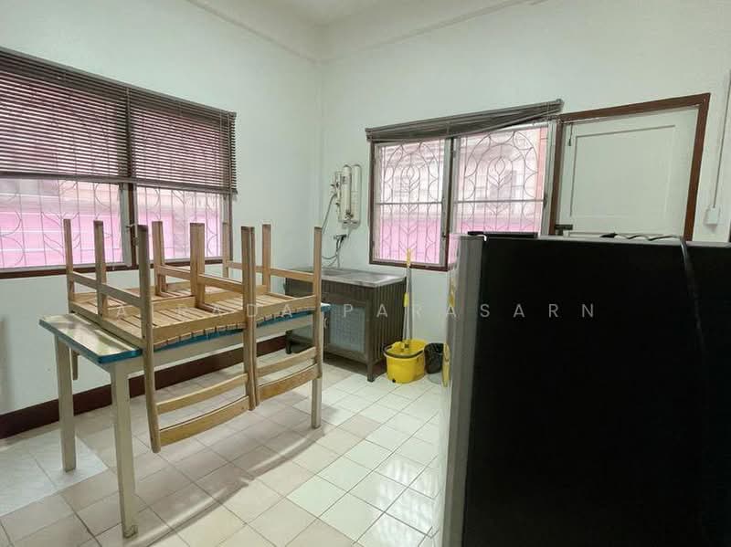 หมู่บ้านรุ่งเรือง 5, Nonthaburi, Bang Rak Yai, Bang Bua Thong, Nonthaburi, 3 Bedrooms, 280 sqm, Single Detached House For Rent, by Airada Parasarn, 500428196 - DDproperty.com