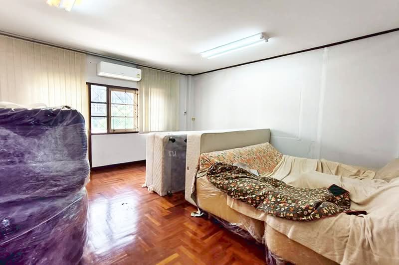 ซอยลาดพร้าว 113, Bangkok, Khlong Chan, Bang Kapi, Bangkok, , 400 sqm, Shophouse For Sale, by คุณนทร, 500428244 - DDproperty.com