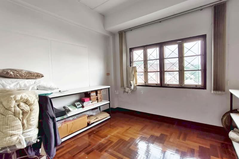 ซอยลาดพร้าว 113, Bangkok, Khlong Chan, Bang Kapi, Bangkok, , 400 sqm, Shophouse For Sale, by คุณนทร, 500428244 - DDproperty.com