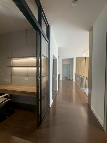 Malton Gates Krungthep Kreetha, Bangkok, Srinakarin-Romklao Road (New Krungthep Kreetha), Saphan Sung, Bangkok, 4 Bedrooms, 544 sqm, Single Detached House For Sale, by Miss Nana, 500428245 - DDproperty.com