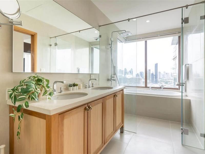 The Emporio Place, Bangkok, 93 Soi Sukhumvit 24, Sukhumvit Road, Khong Tan, Khlong Toei, Bangkok, 2 Bedrooms, 108 sqm, Condo For Sale, by Bangkok Residential, 500428249 - DDproperty.com
