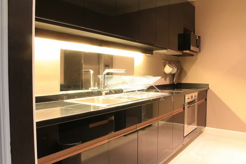 Millennium Residence, Bangkok, Sukhumvit Road, Khlong Toei, Bangkok, 3 Bedrooms, 325 sqm, Condo For Sale, by Bangkok Residential, 500428259 - DDproperty.com