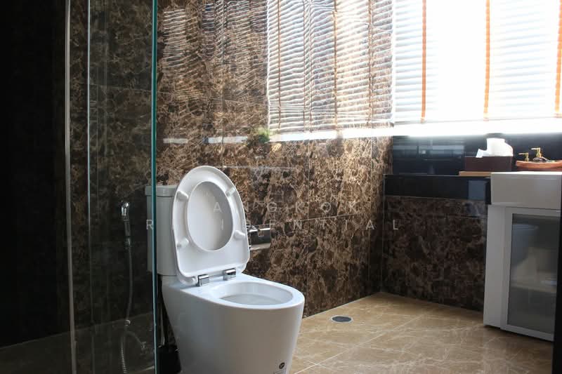 Millennium Residence, Bangkok, Sukhumvit Road, Khlong Toei, Bangkok, 3 Bedrooms, 325 sqm, Condo For Sale, by Bangkok Residential, 500428259 - DDproperty.com