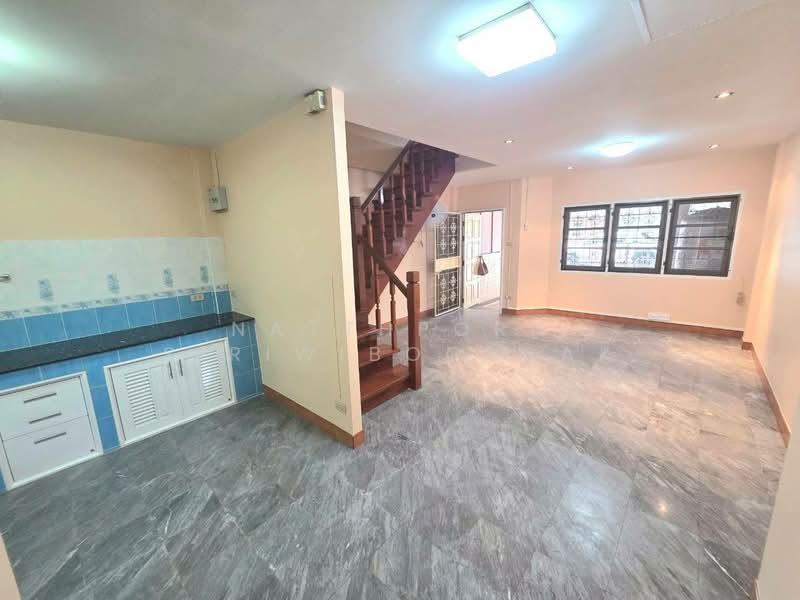 Piemsuk Village (Pak Kret Soi Wat Ku), Nonthaburi, Chaeng Watthana Road, Bang Phut, Pak Kret, Nonthaburi, 3 Bedrooms, 80 sqm, Townhouse For Sale, by Natthporn Siriwiboonsak, 500428274 - DDproperty.com
