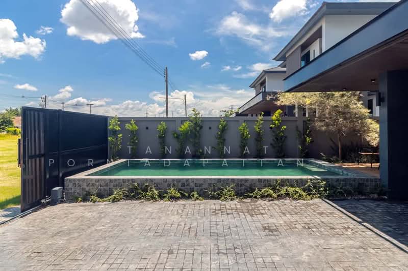 โครงการอบอุ่น, Chiang Mai, San Phak Wan, Hang Dong, Chiang Mai, 4 Bedrooms, 258 sqm, Single Detached House For Sale, by Tanannat Porntadapattanayothin, 500428287 - DDproperty.com