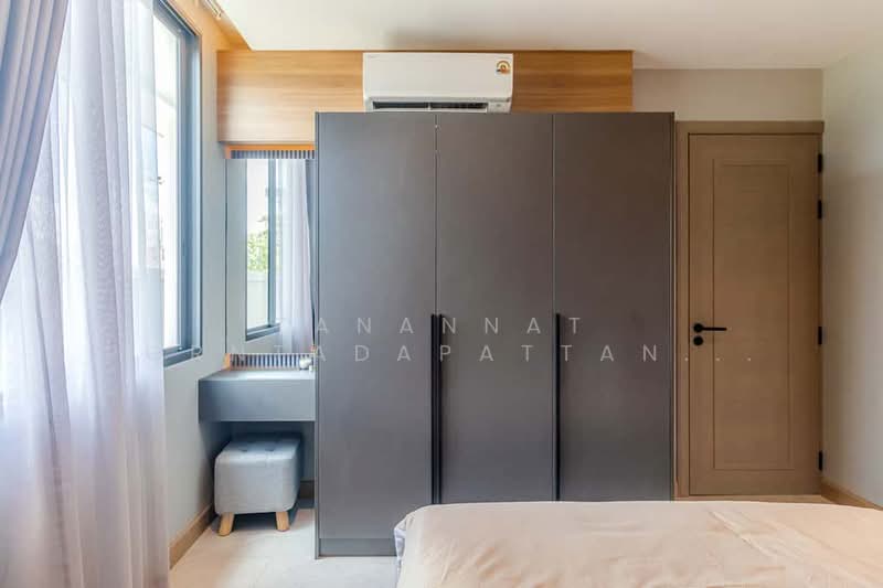 โครงการอบอุ่น, Chiang Mai, San Phak Wan, Hang Dong, Chiang Mai, 4 Bedrooms, 258 sqm, Single Detached House For Sale, by Tanannat Porntadapattanayothin, 500428287 - DDproperty.com