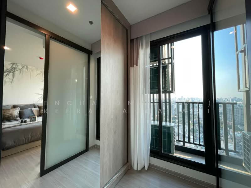 Life Ladprao, Bangkok, 992 Ladprao Road, Jom Phon, Chatuchak, Bangkok, 2 Bedrooms, 49 sqm, Condo For Rent, by Bencharong (Yok) Treerat-a-na-wat, 500428298 - DDproperty.com