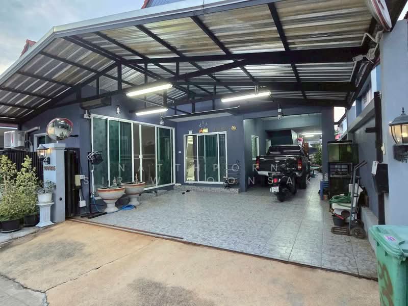 Baan Lanthog Tiwanon-Pak Kret 27, Nonthaburi, Tiwanon Road, Bang Phut, Pak Kret, Nonthaburi, 5 Bedrooms, 200 sqm, Single Detached House For Sale, by Natthporn Siriwiboonsak, 500428390 - DDproperty.com
