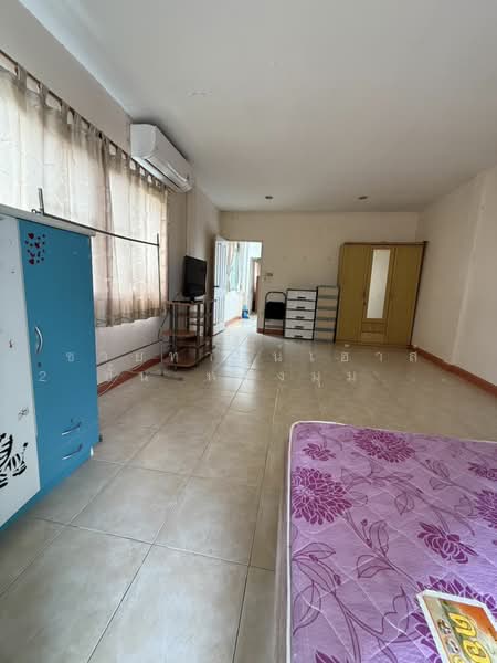 Corner Townhouse for Sale | Paradise Terrace Romklao 36 | 28 Sq.w, Bangkok, Khlong Sam Prawet, Lat Krabang, Bangkok, 2 Bedrooms, 70 sqm, Single Detached House For Sale, by คุณเอ, 500428396 - DDproperty.com