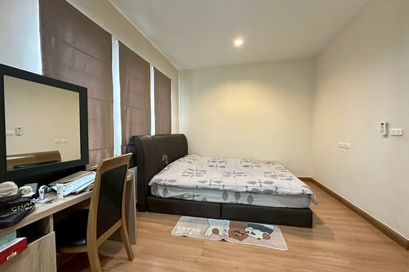 Golden Town 2 Onnut-Ladkrabang, Bangkok, Soi Prachathorn, Lat Krabang, Bangkok, 3 Bedrooms, 113 sqm, Townhouse For Sale, by คุณจ๋า, 500428408 - DDproperty.com