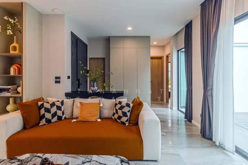 Baan Wang Tan, Chiang Mai, Mae Hia, Muang Chiang Mai, Chiang Mai, 4 Bedrooms, 212 sqm, Single Detached House For Sale, by Tanannat Porntadapattanayothin, 500428420 - DDproperty.com