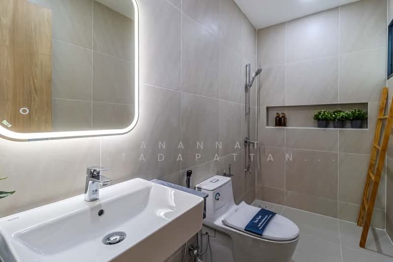 Baan Wang Tan, Chiang Mai, Mae Hia, Muang Chiang Mai, Chiang Mai, 4 Bedrooms, 212 sqm, Single Detached House For Sale, by Tanannat Porntadapattanayothin, 500428420 - DDproperty.com