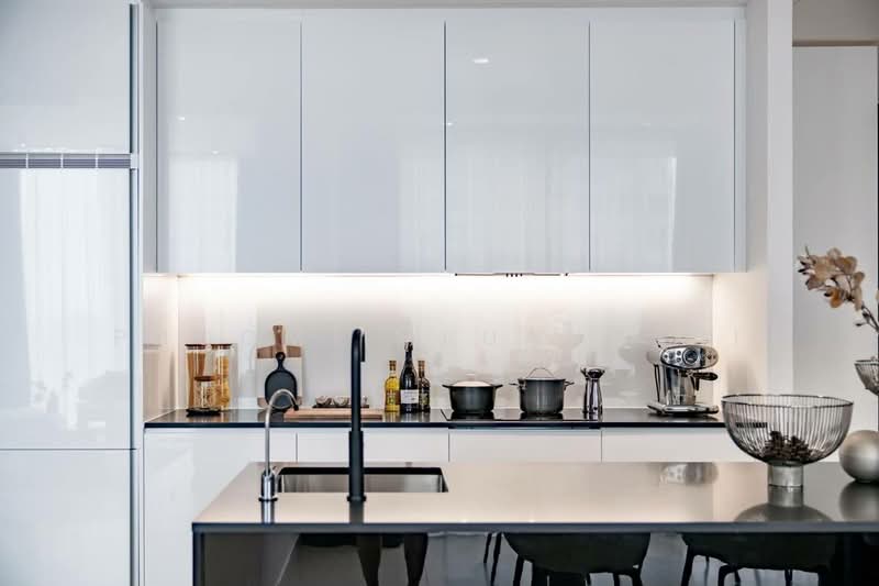 Tait Sathorn 12, Bangkok, Soi Sathorn 12, Sathorn Road, Silom, Bang Rak, Bangkok, 2 Bedrooms, 135 sqm, Condo For Rent, by Phoom Imruangsri, 500428466 - DDproperty.com