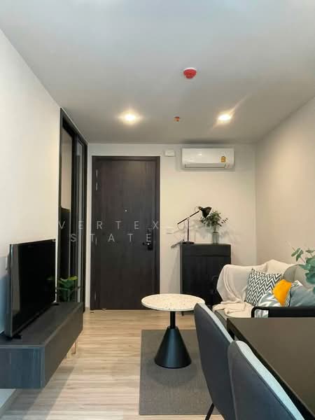 XT Huaikhwang, Bangkok, 244 Ratchadaphisek Road, Huai Khwang, Bangkok, 1 Bedroom, 35 sqm, Condo For Rent, by Vertex Luxe Estate Co.,LTD, 500428467 - DDproperty.com