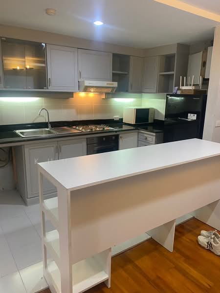 Floraville Condominium, Bangkok, 51 Pattanakarn, Suan Luang, Bangkok, 1 Bedroom, 160 sqm, Condo For Rent, by Khun Plus P., 500428476 - DDproperty.com