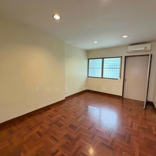 Retail Space for Rent | Ekkamai, Easy Access to Thonglor (SPSMG82), Bangkok, สุขุมวิท63, Phra Kanong Nua, Watthana, Bangkok, , 140 sqm, Retail Space For Rent, by Khun Ming, 500428482 - DDproperty.com