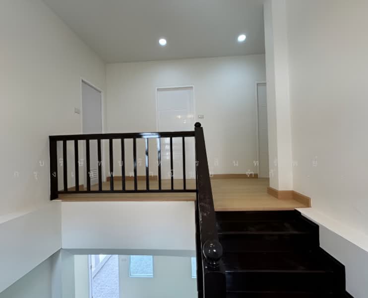 Baan Rattawan 2, Pathum Thani, Soi Rattawan Village 2, Lat Sawai, Lam Luk Ka, Pathum Thani, 3 Bedrooms, 208 sqm, Single Detached House For Sale, by Bangkok Commercial Asset Management Com, 500428494 - DDproperty.com