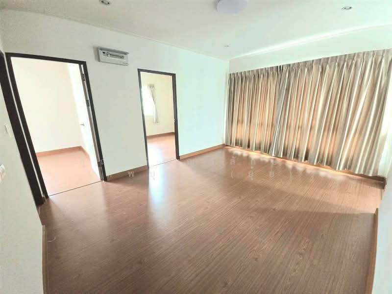 Supalai Ville Wongwaen-Lumlukka Klong 5, Pathum Thani, Bung Kham Proi, Lam Luk Ka, Pathum Thani, 4 Bedrooms, 215 sqm, Single Detached House For Sale, by คุณ ภิญญาลักษณ์ เทพบุตร (ยุ้ย), 500428498 - DDproperty.com