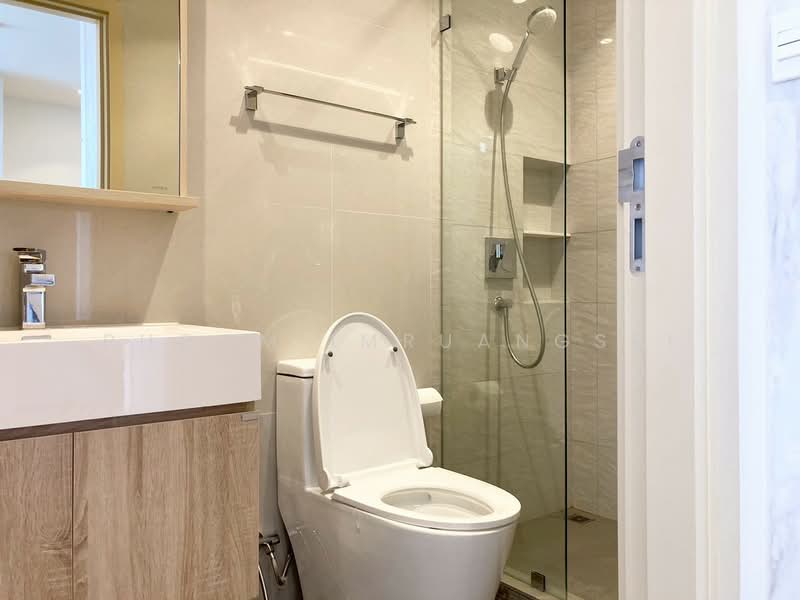 Maru Ekkamai 2, Bangkok, 70-5 Sukhumvit 63 Road, Phra Kanong Nua, Watthana, Bangkok, 2 Bedrooms, 60 sqm, Condo For Rent, by Phoom Imruangsri, 500428523 - DDproperty.com
