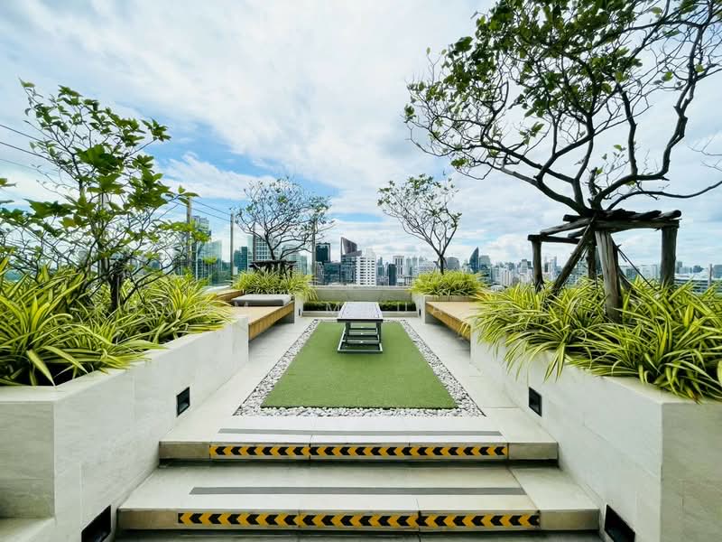 Maru Ekkamai 2, Bangkok, 70-5 Sukhumvit 63 Road, Phra Kanong Nua, Watthana, Bangkok, 2 Bedrooms, 60 sqm, Condo For Rent, by Phoom Imruangsri, 500428523 - DDproperty.com