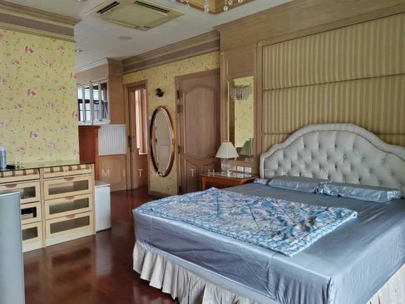 Narasiri Pattanakarn-Srinakarin, Bangkok, 878 Soi Srinakarin 20, Khlong Chan, Bang Kapi, Bangkok, 4 Bedrooms, 445 sqm, Single Detached House For Rent, by Ramita Theptham, 500428533 - DDproperty.com