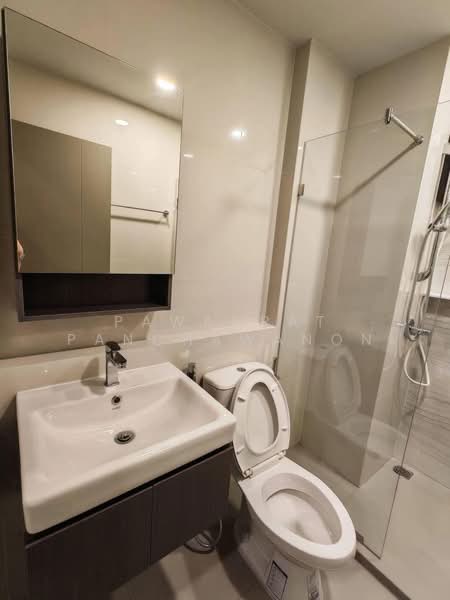 Aspire Onnut Station, Bangkok, Sukhumvit Road, Phra Kanong, Khlong Toei, Bangkok, 1 Bedroom, 30 sqm, Condo For Rent, by Pawanrat Panchawanon, 500428547 - DDproperty.com
