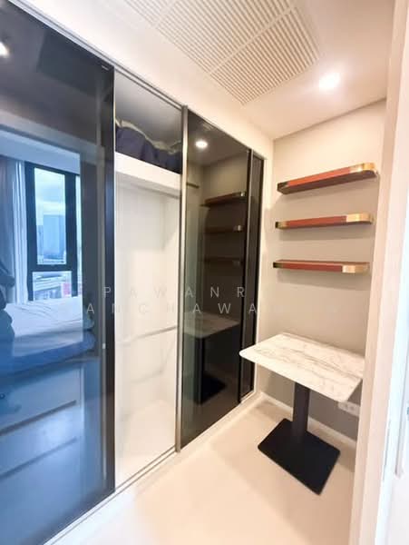 Mazarine Ratchayothin, Bangkok, Soi Phahonyothin 30, Phahonyothin Road, Chan Kasem, Chatuchak, Bangkok, 2 Bedrooms, 49 sqm, Condo For Rent, by Pawanrat Panchawanon, 500428581 - DDproperty.com