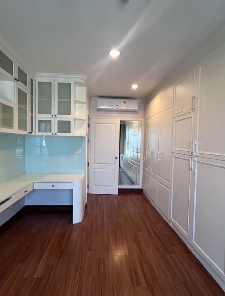 The Crest Phahonyothin 11, Bangkok, Soi Phaholyothin 11 Phaholyothin Road, Samsen Nai, Phaya Thai, Bangkok, 2 Bedrooms, 83 sqm, Condo For Sale, by Eastblue Horizon, 500428613 - DDproperty.com