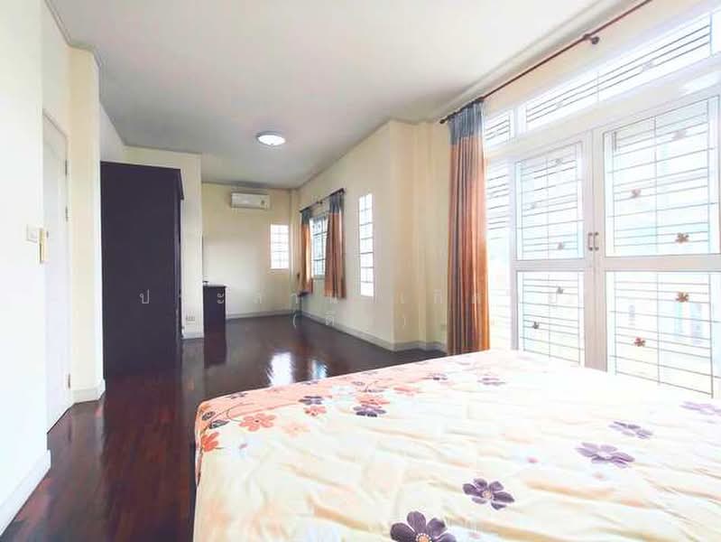 Parkway Chalet Ramkhamhaeng, Bangkok, 103 Ramkhamhaeng Road, Min Buri, Bangkok, 3 Bedrooms, 180 sqm, Single Detached House For Sale, by ประสาน เกิดอยู่ (ดีน), 500428636 - DDproperty.com