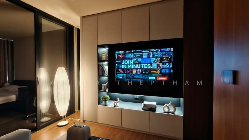 The Line Vibe, Bangkok, Jom Phon, Chatuchak, Bangkok, 1 Bedroom, 37 sqm, Condo For Rent, by Ramita Theptham, 500428657 - DDproperty.com