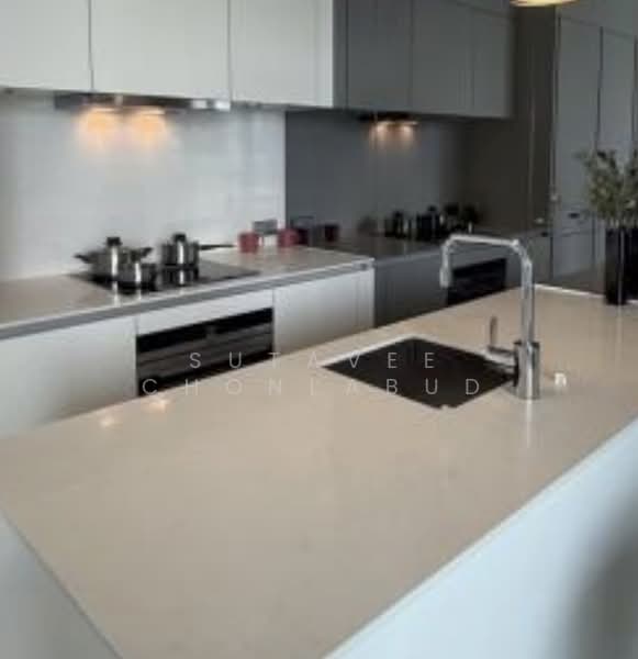 Q1 Sukhumvit, Bangkok, 1 Sukhumvit Road, Khlong Toei, Bangkok, 2 Bedrooms, 92 sqm, Condo For Rent, by Sutavee Chonlabud, 500428692 - DDproperty.com
