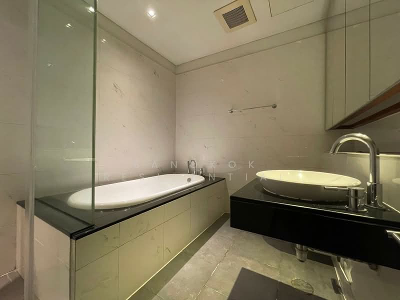 The Lakes, Bangkok, 123 Ratchadaphisek Road, Khlong Toei, Bangkok, 1 Bedroom, 67 sqm, Condo For Sale, by Bangkok Residential, 500428716 - DDproperty.com